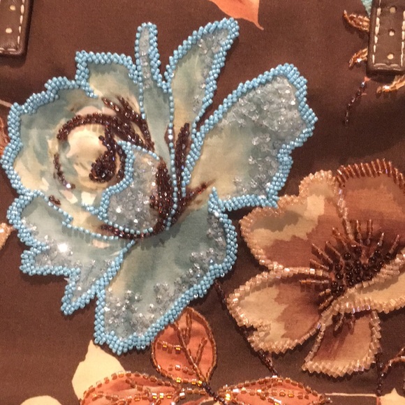 Isabella Fiore beaded handbag. - Picture 2 of 6